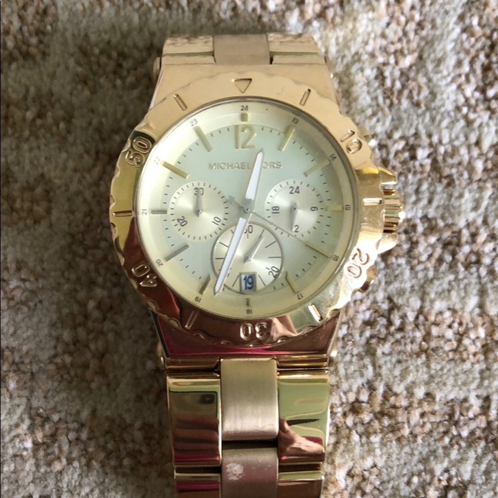 Micheal Kors Ladies watch
